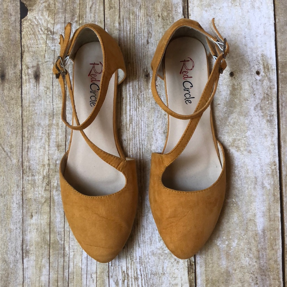 Red Circle Cross-Ankle Strap Flats